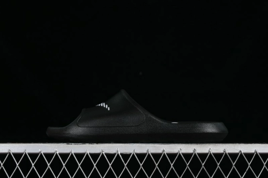 Nike Victori One Shower Slide Summer Casual Swimming Beach Sandals - CZ5478-001