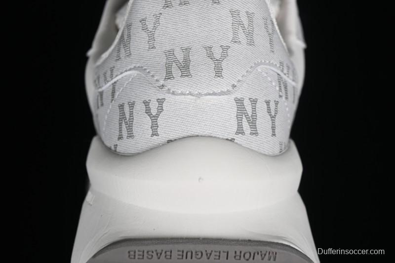 New York Yankees MLB Chunky Runner Basic Lightweight Casual Sneakers - 3ARNCRD4N50GRS