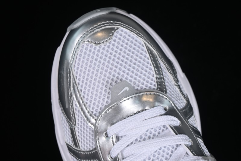 Nike Runtekk V2K Retro Low-Top Running Shoes with Cushlon Midsole and Distressed Effect - FD0736-104