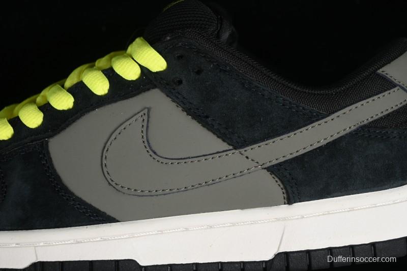 Nike Dunk Low SB Skateboarding Shoes - 302517-236