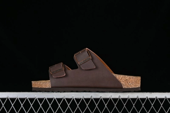 Birkenstock Birkenstock Sandals Series Brown - G.D4