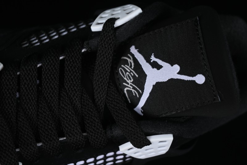 Nike Air Jordan 4 Retro "White Thunder" Basketball Shoes - FQ8138-001