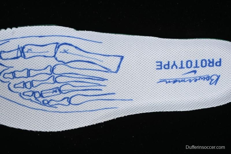 Nike Air Zoom Pegasus 41 Running Shoes with Breathable Mesh and Cushioned Support - HF0013-900