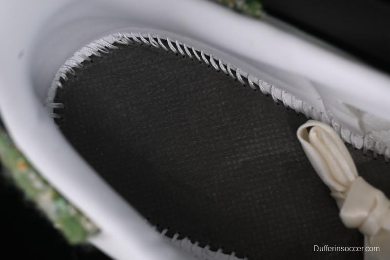 Adidas Originals Samba OG Low-Top Casual Sneakers with Panda Mischief Design - B75806