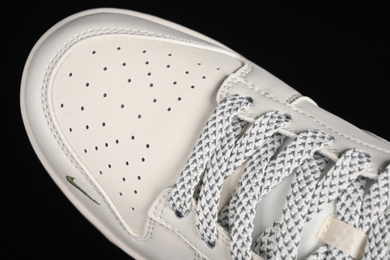 Nike SB Dunk Low Supreme Collaboration - Classic Beige Green Anniversary High-End Custom Low-Top Casual Skate Shoes - XX8888-002