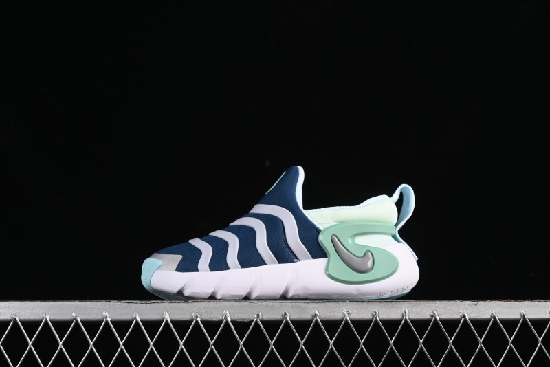 Nike Dynamo Go Flyease Easy-On Kids' Shoes - DV0546-400