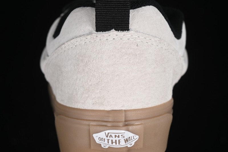 Vans Classics Knu Skool Retro Sneakers with Enlarged Toe and Thickened Tongue - VN000CZUVE1
