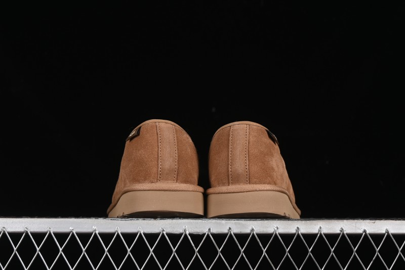 UGG LE FU Low Top Slip-On Lifestyle Casual Shoes - 1131616