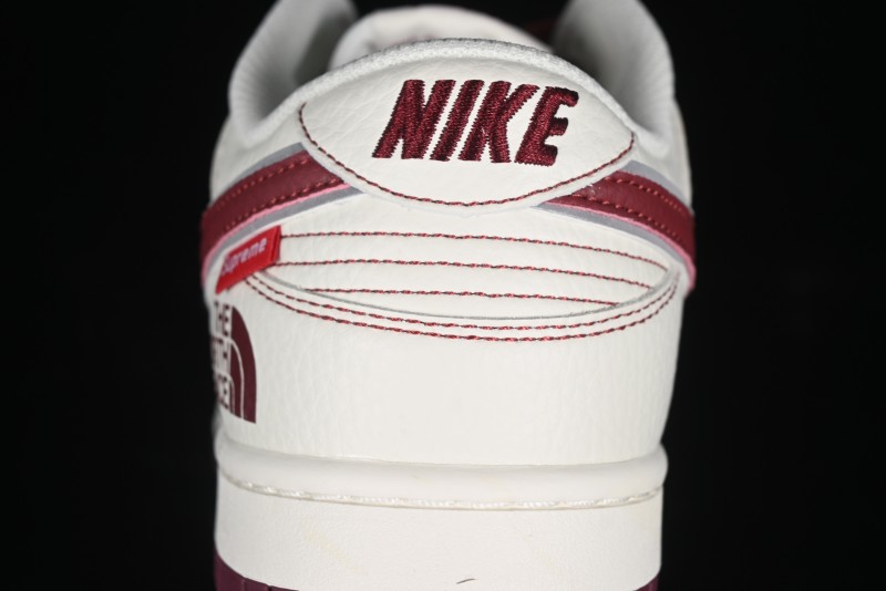 Nike SB Dunk Low Supreme x The North Face Casual Skateboarding Shoes - BM0234-506