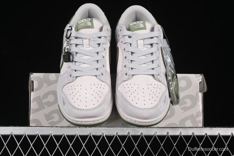 Nike Dunk Low The North Face CDG Collaboration - Green Label SB Low-Top Skate Shoes - DQ1098-397