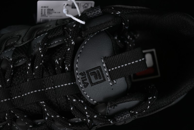Fila Breathable Cat Paw Sneakers F12W441102FBD with Lightweight Eco-Friendly Material and Cushioned EVA Midsole