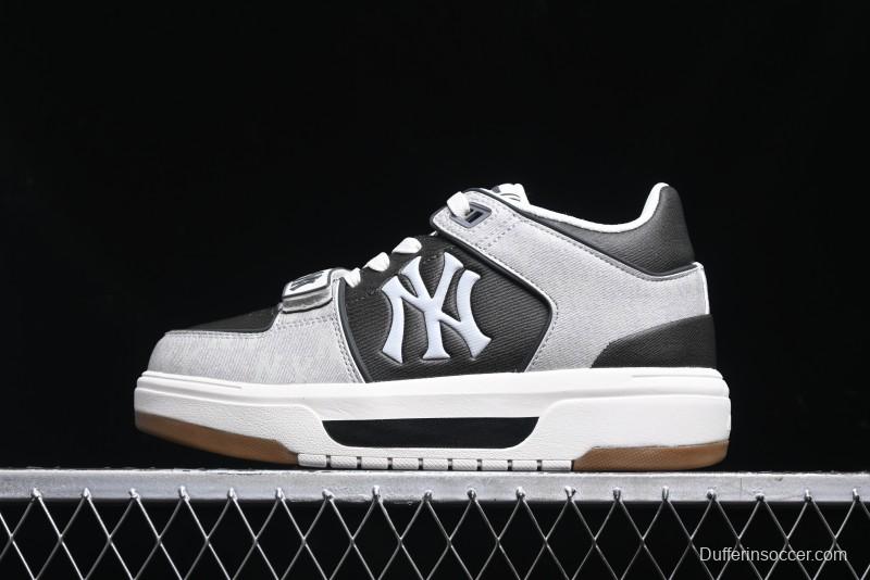 New York Yankees Chunky Liner Mid Denim Monogram Sandals with Velcro Closure - 3ASXCHL4N50GRS