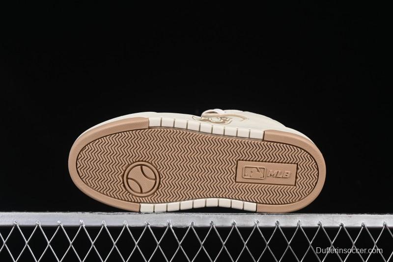 New York Yankees MLB Chunky Liner Lightweight Platform Sneakers with Hook and Loop Closure - 3ASXLMC4N43BGS