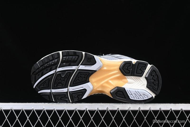 Asics Gel-Nimbus 10.1 Retro Breathable Casual Shoes with Cushioning for Men - 1203A543-020