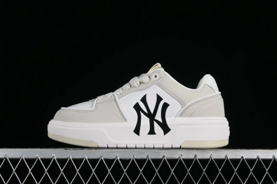 MLB Chunky Liner New York Yankees Lightweight Platform Sneakers with 6cm Height Increase - 3ASXCLB3N50IVS