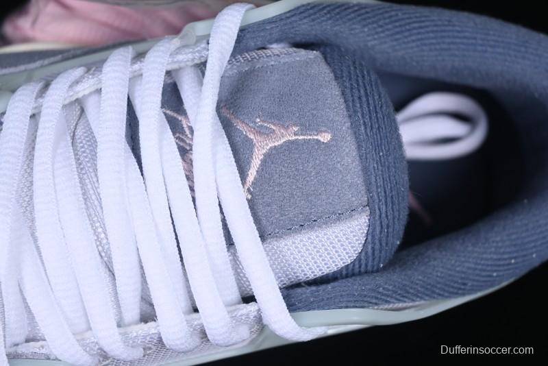 Nike Air Jordan 4 Remastered Retro Sneakers in Sky Blue - FQ7939-101