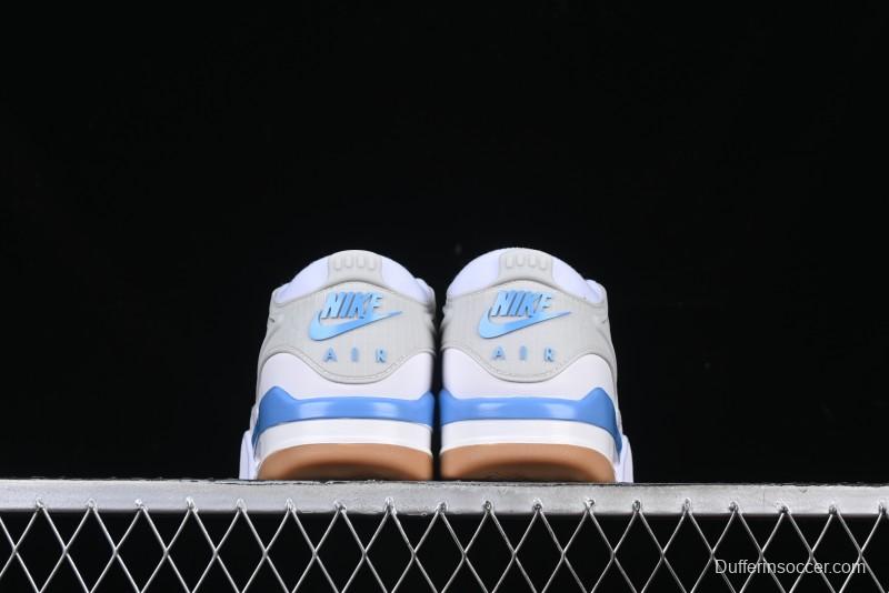 Nike Air Jordan 4 Remastered Retro Sneakers in White Blue - FQ7939-104