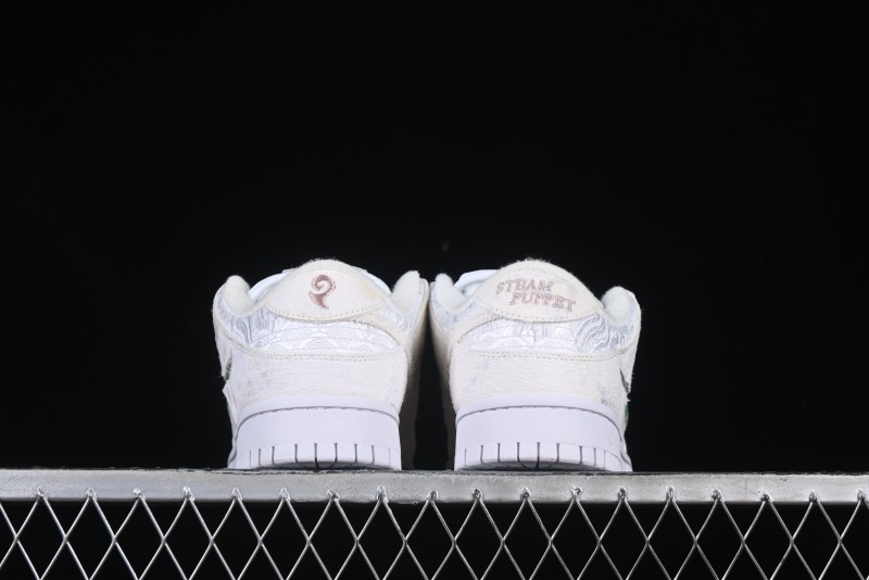 Nike Dunk Low Year of the Dragon Limited Edition Low-Top Casual Sneakers - DV0831-101