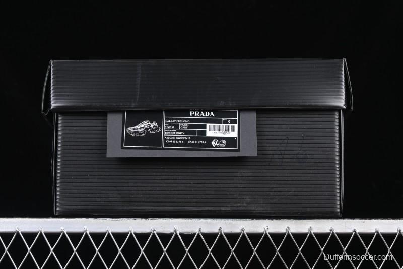 Prada Cloudbust Air Thunder Lifestyle Low-Top Sneakers with Anti-Slip and Wear-Resistant Design - 2EG293