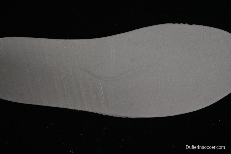 Nike SB Dunk Low Casual Skate Shoes with White and Gum Sole - 311369-100