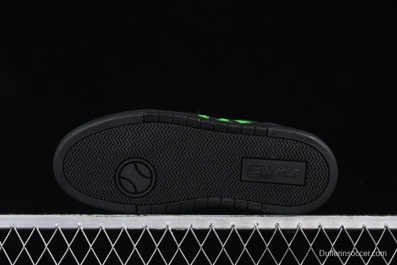 NY Yankees Black & Neon Green Sneakers - Classic Streetwear Style