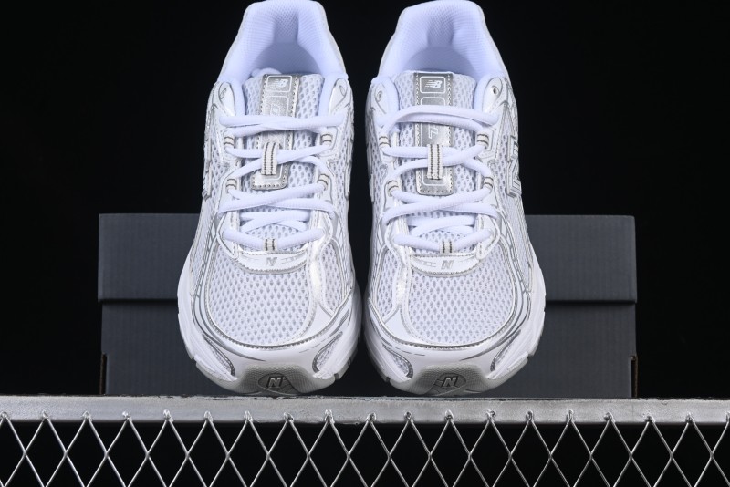 New Balance 740 Series Retro Dad Style Casual Running Shoes - U740WM2