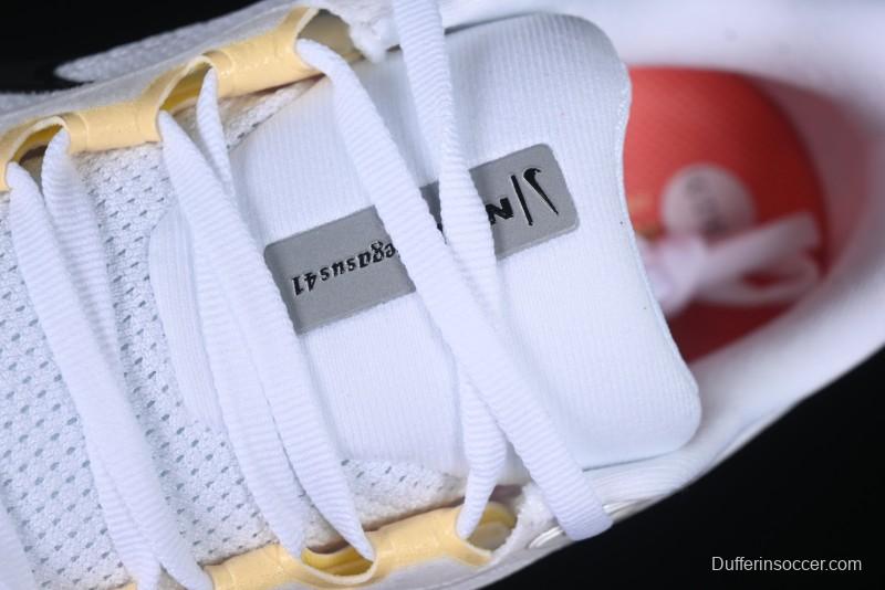 Nike Air Zoom Running Shoes - White/Coral Gradient