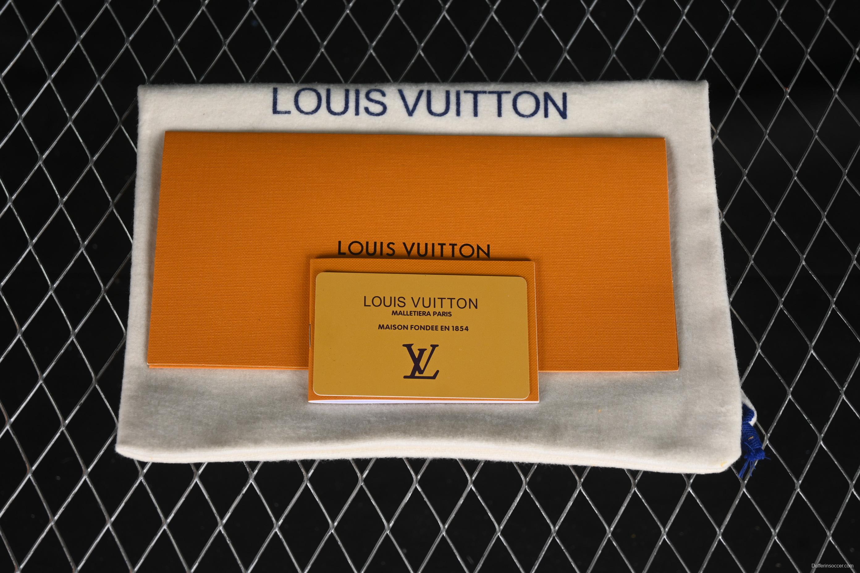 Louis Vuitton Footprint Soccer Low-Top Lifestyle Casual Shoes Round Toe Lace-Up - AJF6