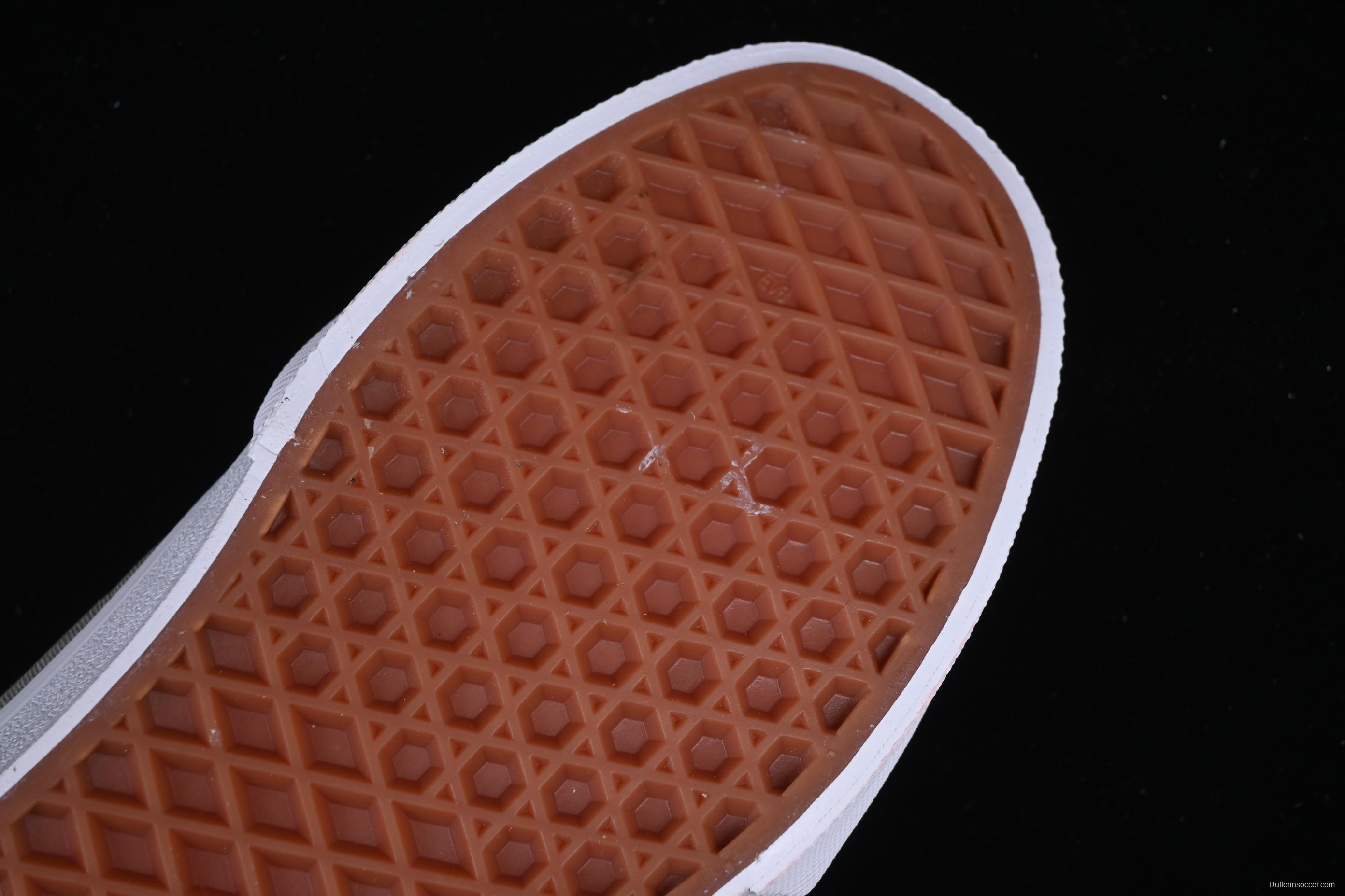 Vans Knu Skool Low-Top Retro Chunky Sneakers - VN000CS0BGG