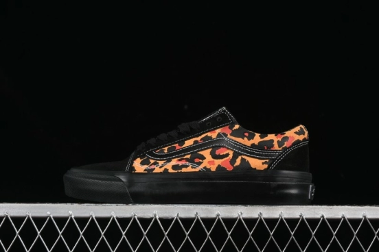 Vans Old Skool 36 Low-Top Retro Skate Shoes - VN000D56BKA