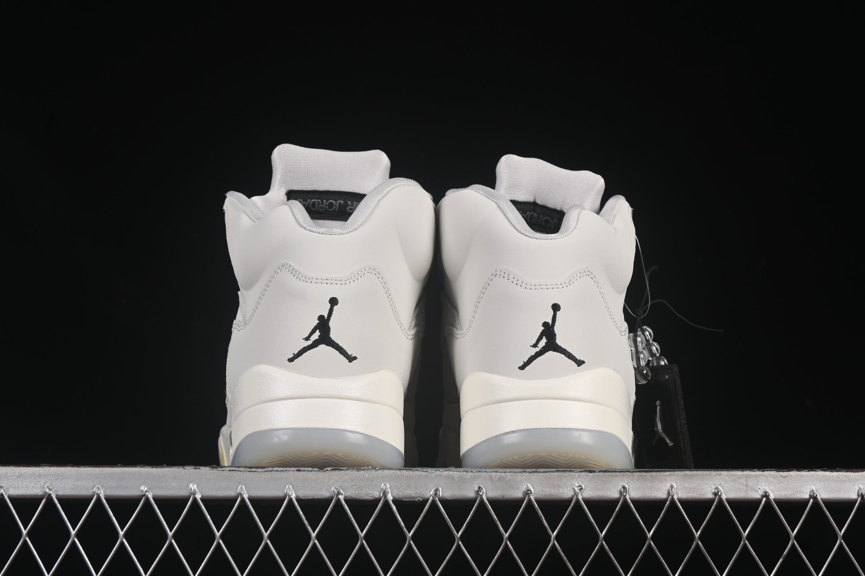 Nike Air Jordan 5 Retro "Light Orewood Brown" Basketball Shoes - HF3183-001