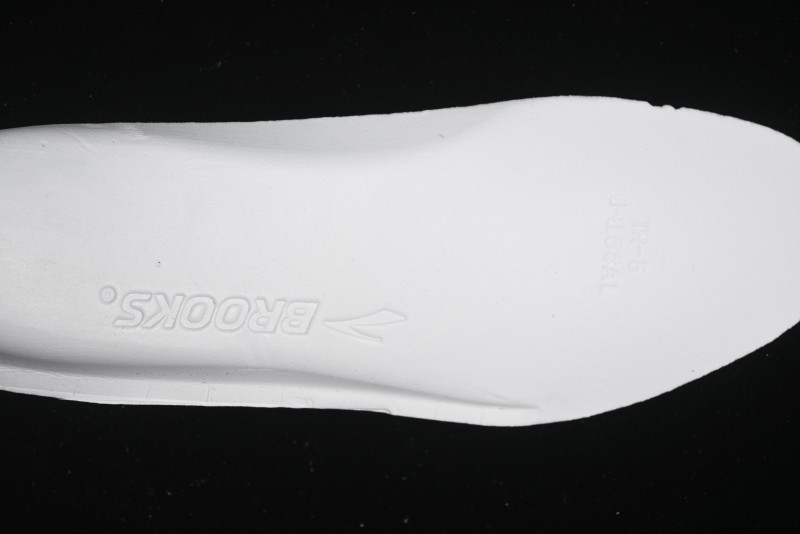 Brooks Glycerin Max Cushioned Marathon Running Shoes with Nitrogen Technology - 110447D284