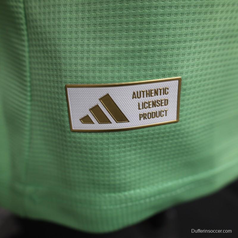 Player Version 25/26 Liverpool Green Goalkeeper Jersey