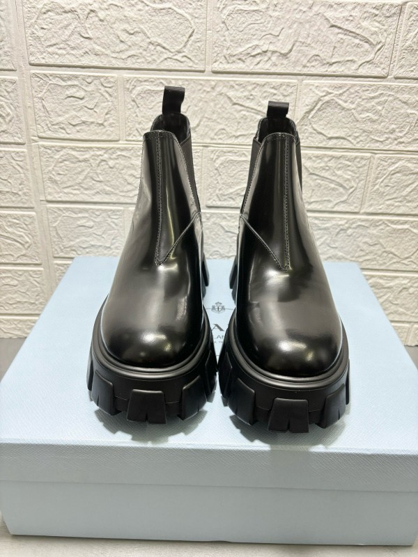 2024 Women Prada Black Leather Chelsea Boots MJ00360