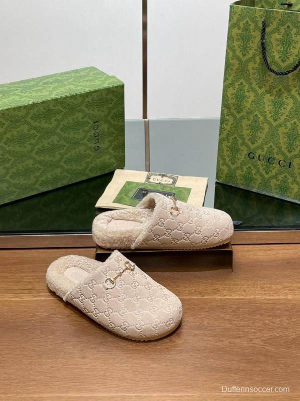 2024 Slippers Gucci Beige Shearling GG Embroidery