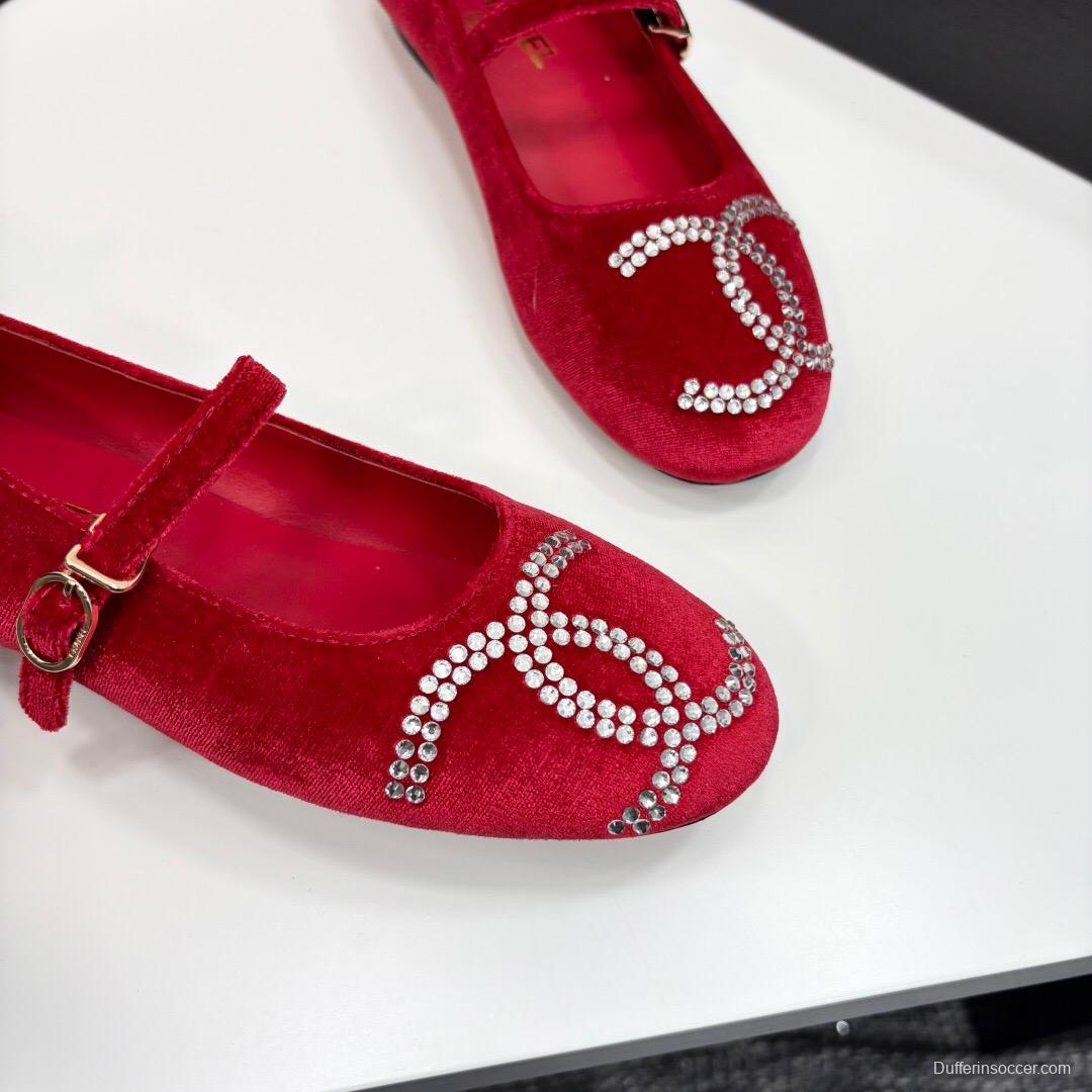 2025 Women Chanel Red Velvet Ballet Flats KFY00280