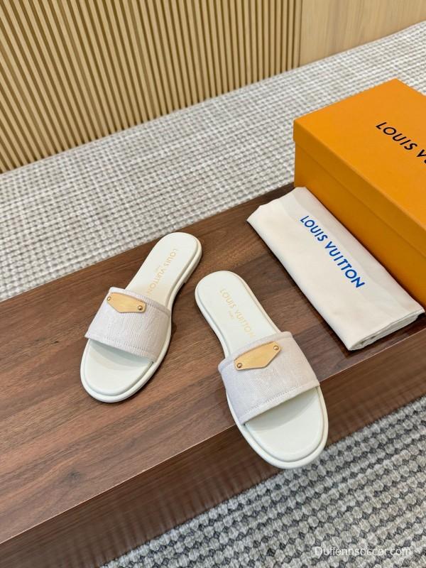 2025 Women Louis Vuitton White Leather Slippers LY00200