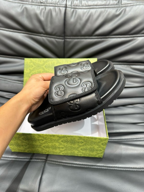 2024 GUCCI Black Leather Slippers MJ00200