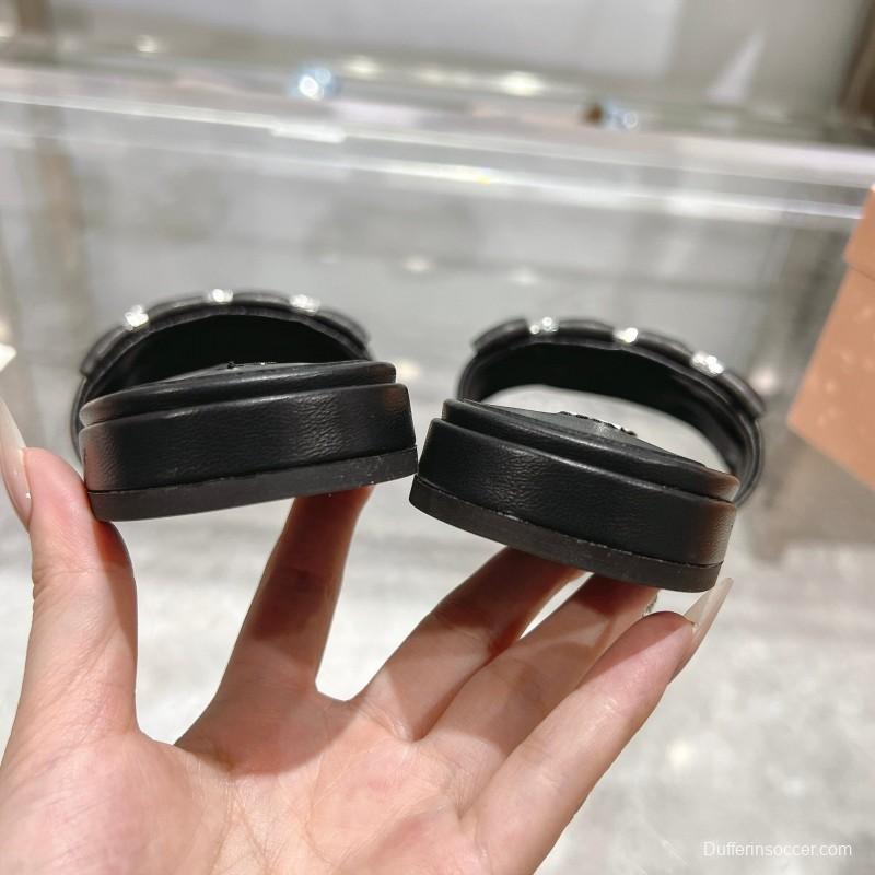 2025 Miumiu Black Leather Slippers KFY00250