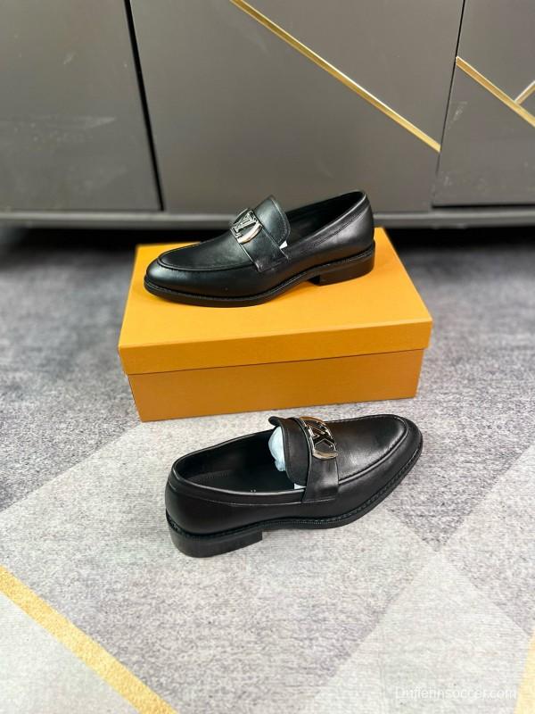 2024 Men Louis Vuitton Black Leather Loafers MJ00290