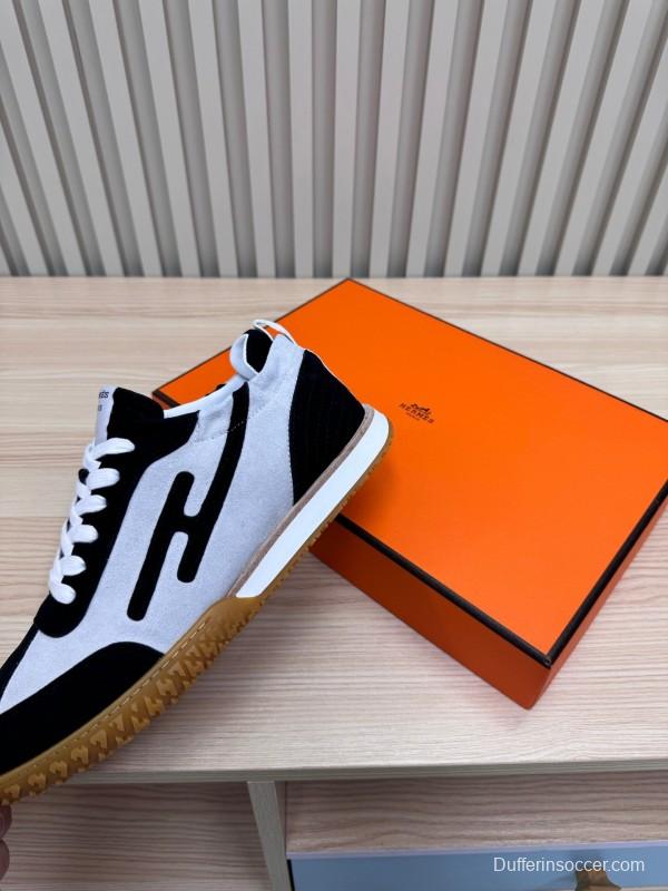2025 Unisex Hermès Black White Suede Goat Leather Sneakers Top Version LY00310