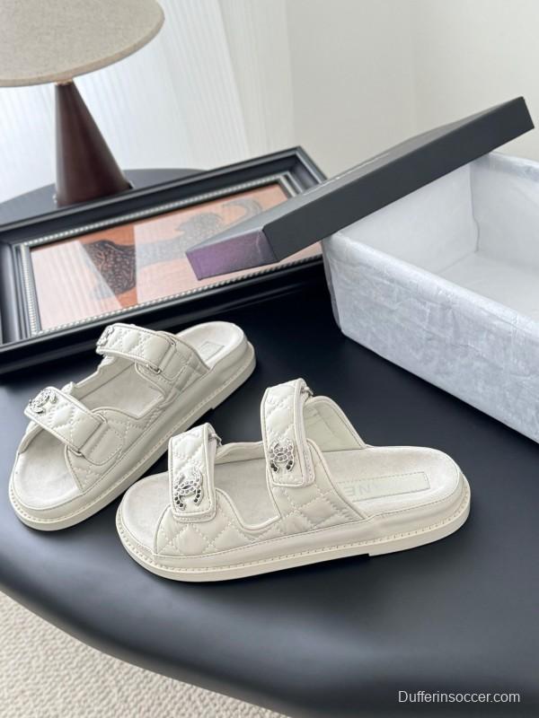 2025 Women Chanel White Leather Sandals LY00310