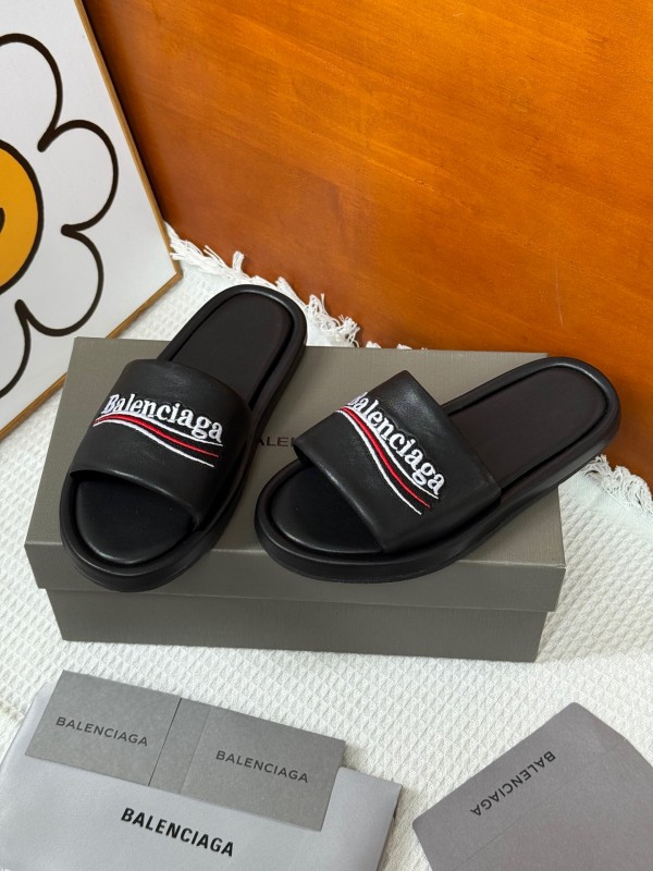 2025 Slippers Balenciaga Black Leather Slippers KFY00230