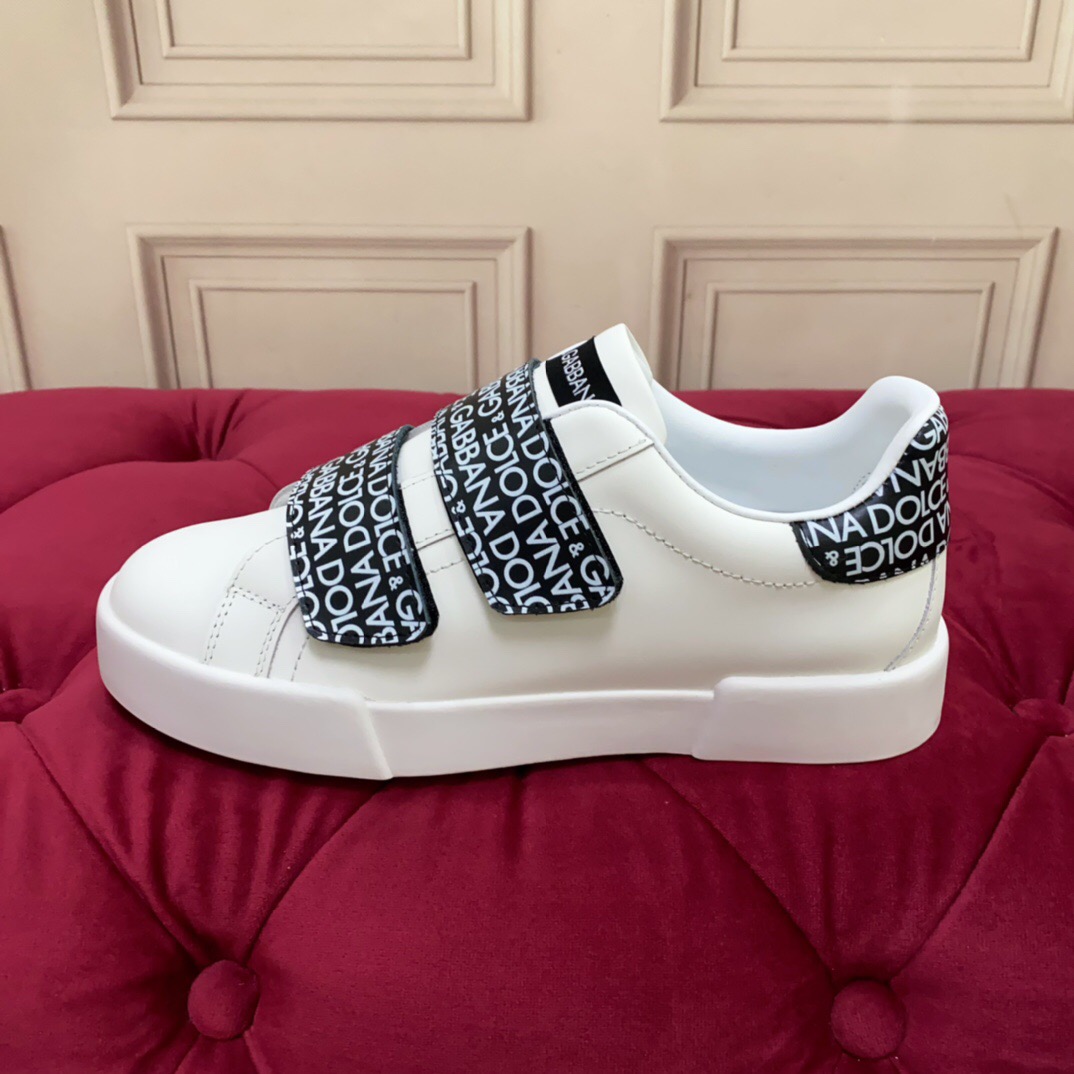2025 Unisex Dolce & Gabbana White Leather Sneakers LOGO Strap LY00300