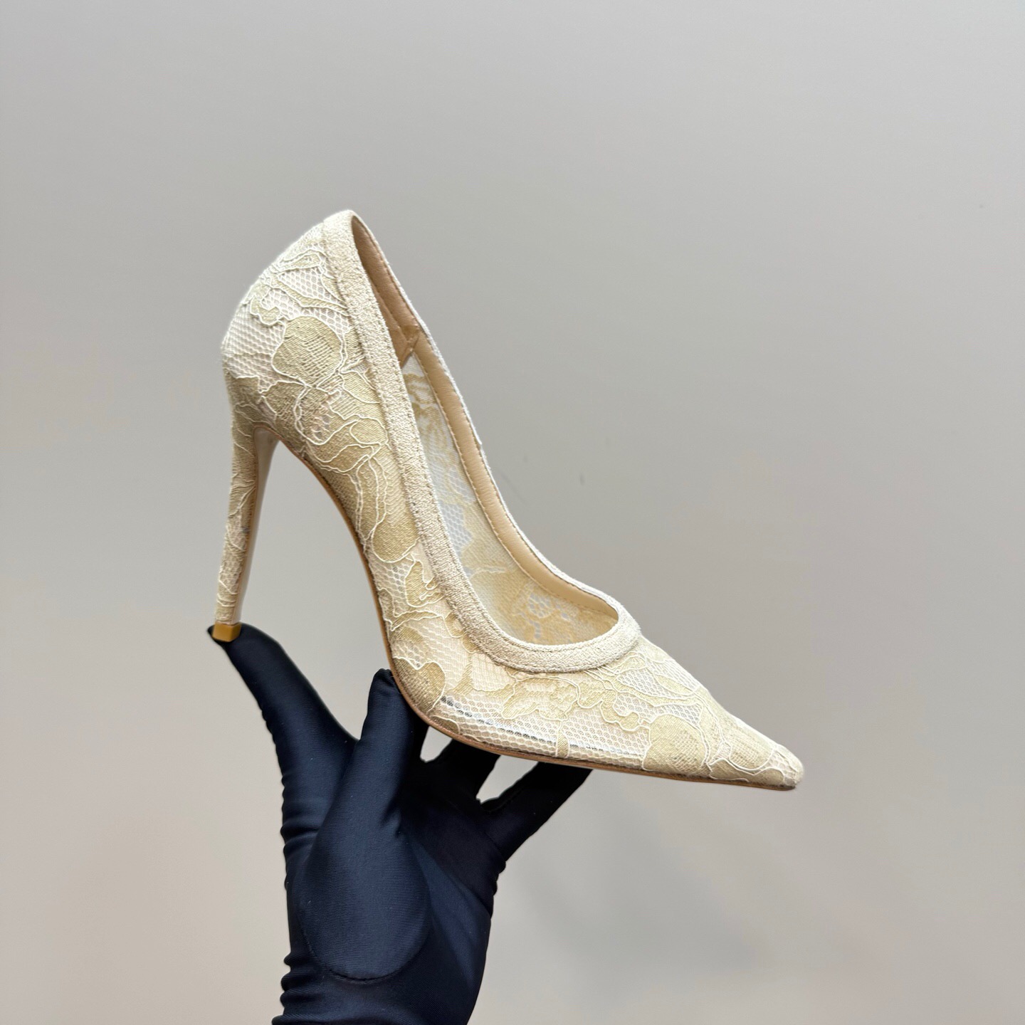 2025 Women Gianvito Rossi Beige Lace Leather High Heels KFY00280