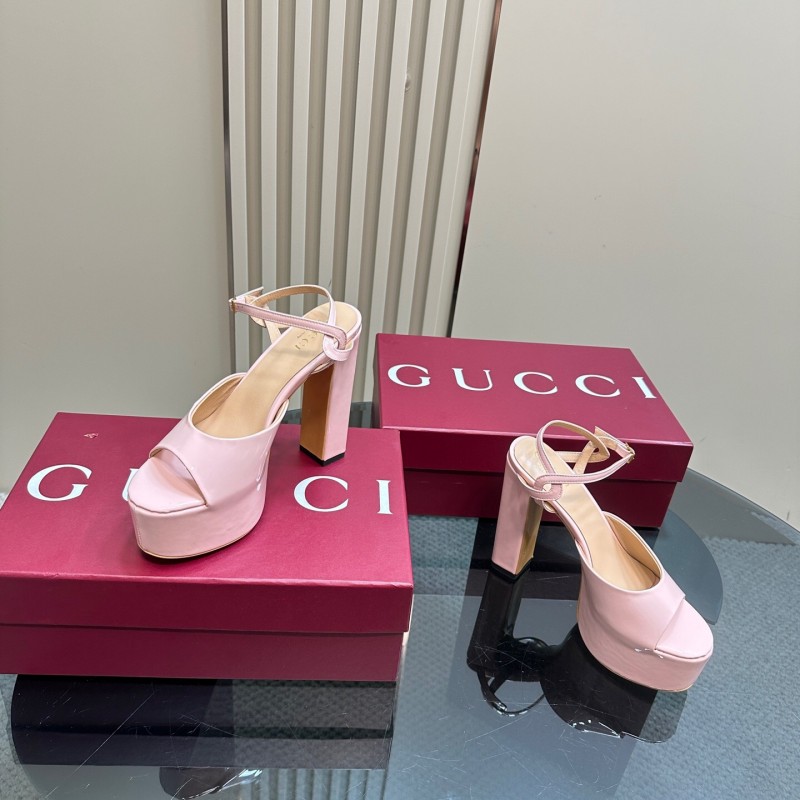 2025 Women Gucci Pink Patent Leather Platform Sandals