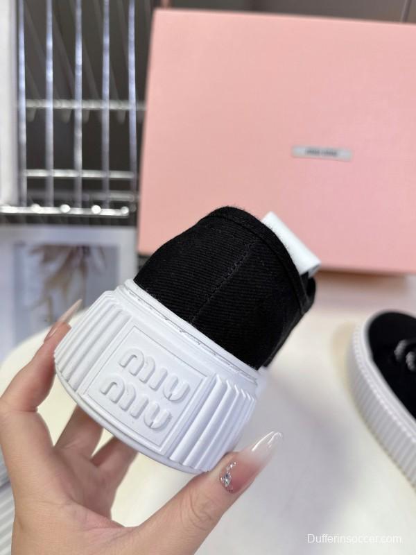 2025 Women Miu Miu Black Canvas Sneakers LY