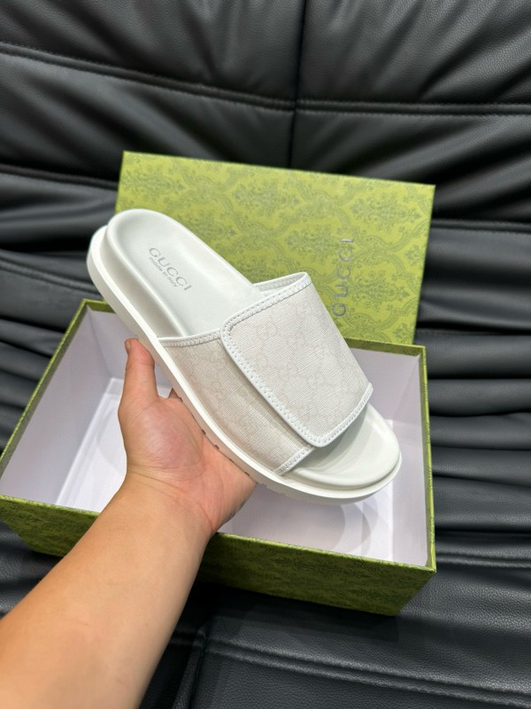 2024 Gucci White Fabric Slippers MJ00200