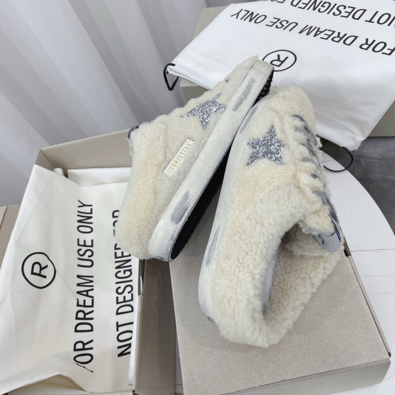 2024 Slippers GGDB White Shearling Star MJ00280