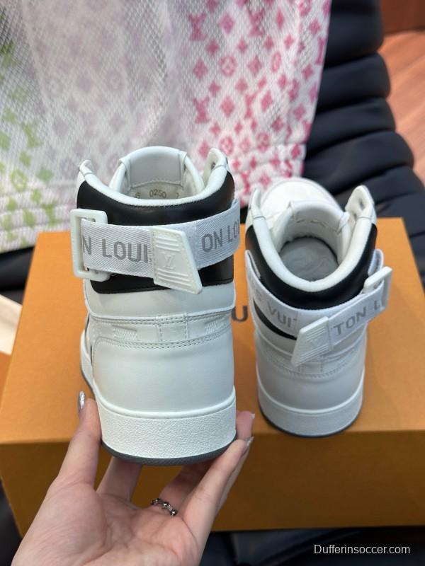 2024 Men Louis Vuitton White Black Leather High-Top Sneakers MJ00420